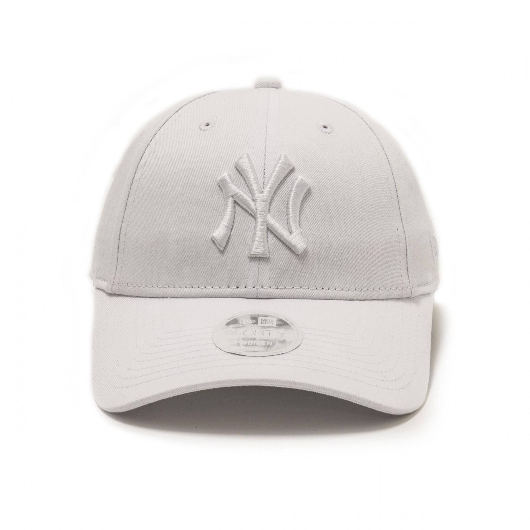 Czapka damska New Era 9forty New York Yankees Essential