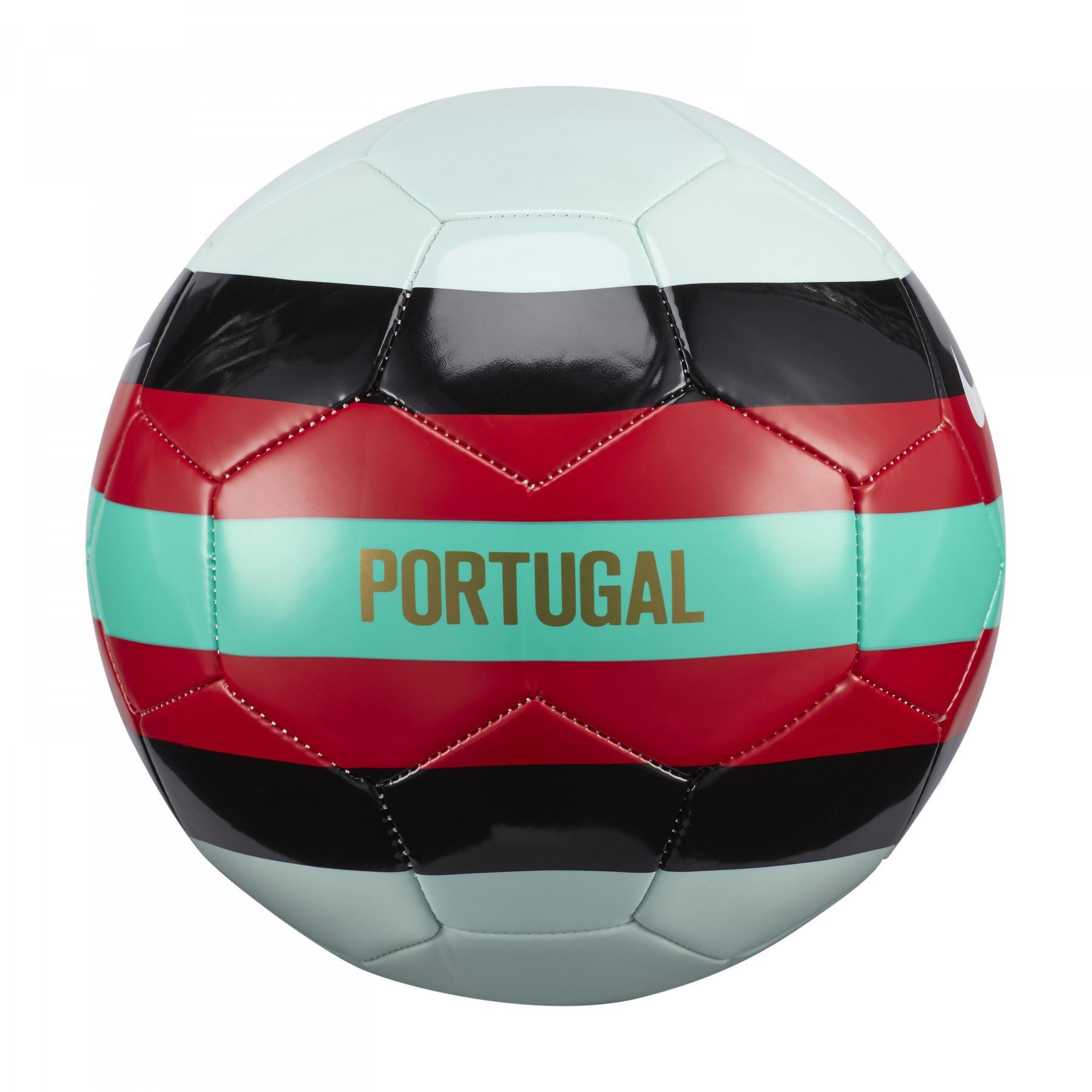 Balon Portugal Supporters