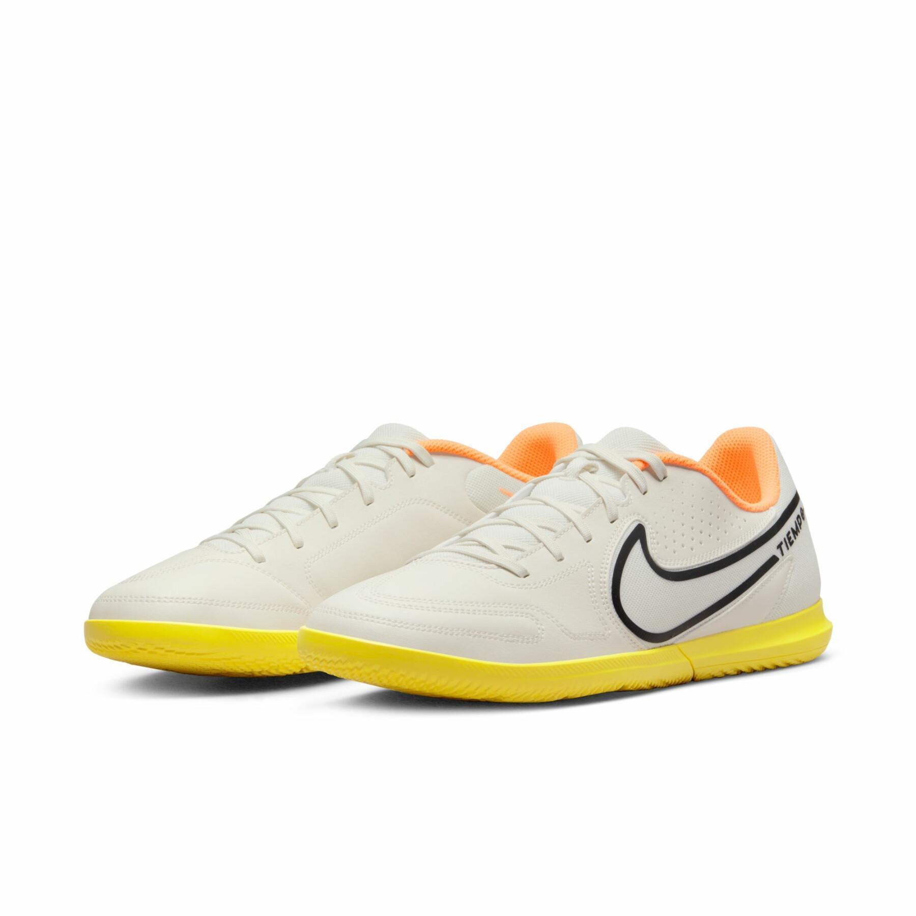 Buty piłkarskie Nike Tiempo Legend 9 Club IC - Lucent Pack