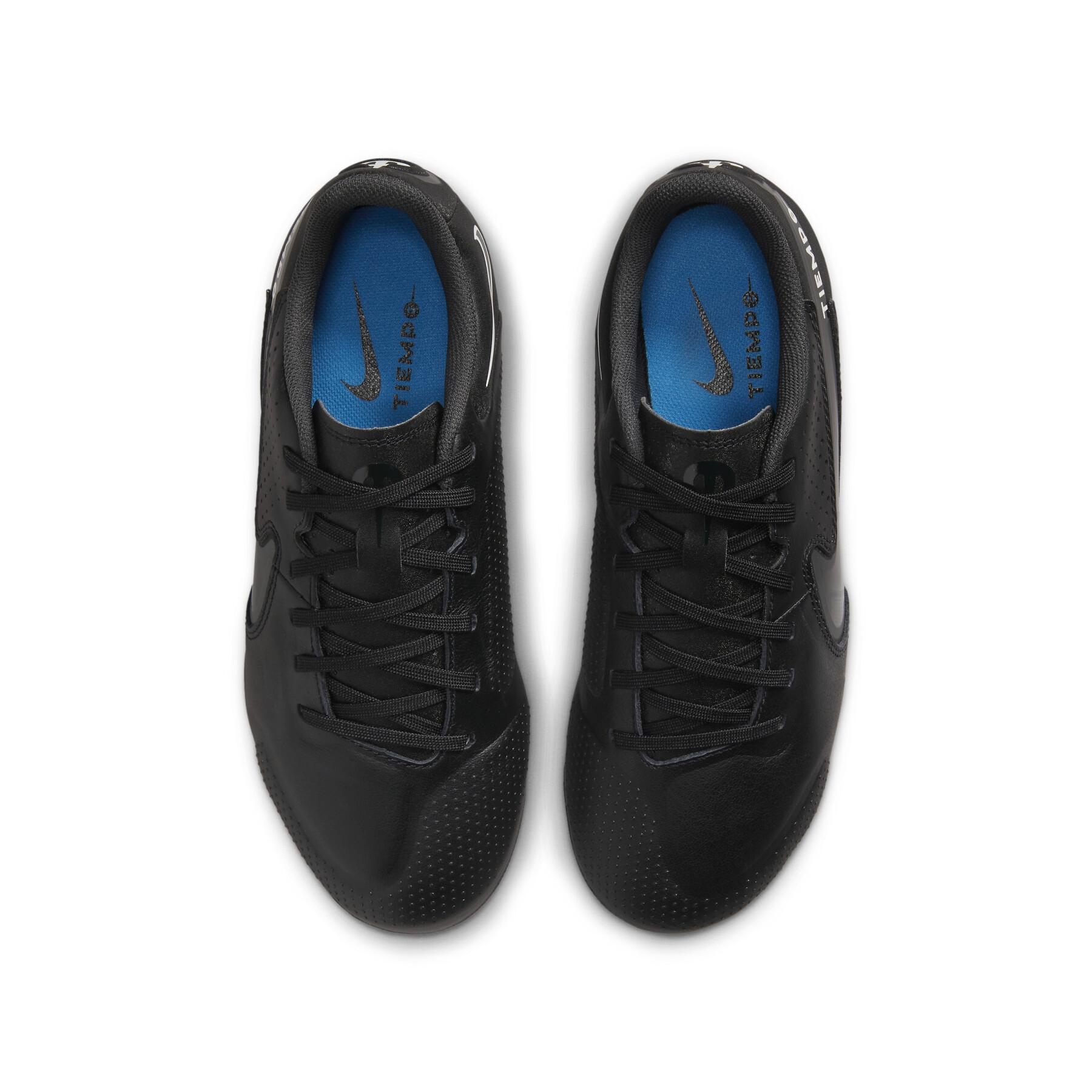 Dziecięce buty piłkarskie Nike Tiempo Legend 9 Academy AG - Shadow Black Pack