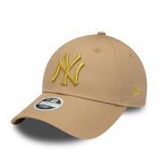 Czapka damska New York Yankees Metallic Logo
