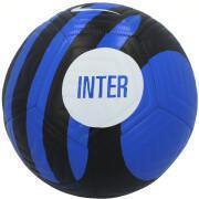 Balon Inter Milan Strike 2022/23